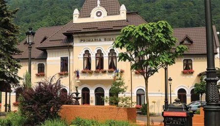 Un fals arhitect, condamnat definitiv la 2 ani si jumatate de inchisoare, dupa ce a semnat si parafat zeci de documente, in Prahova si in Brasov