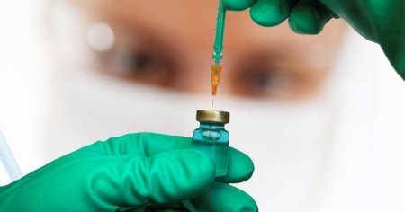 Vaccinul Moderna impotriva gripei si a infectiei cu Covid a dat rezultate bune in timpul testarilor