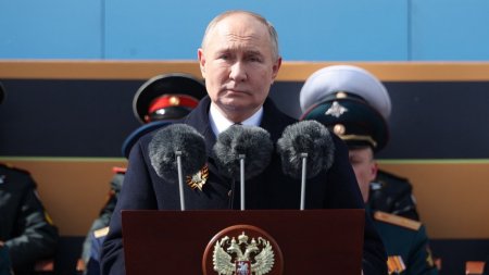 Vladimir Putin anunta ca in Ucraina se afla 700.000 de militari rusi