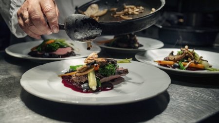 Ingredientul cancerigen folosit de majoritatea restaurantelor din Romania