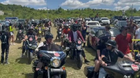 Mii de motociclisti s-au strans la Pitesti intr-o parada demna de Cartea Recordurilor. Este asteptat verdictul Guinness Book