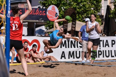 Cupa Romaniei la handbal pe plaja: Patru internationali romani in echipa castigatoare a turneului