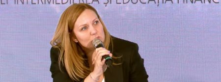 Oana Macoveiciuc, BCR: Traim un moment extraordinar in Romania. Proiectele de infrastructura nu au mai existat la acest nivel. Avem bani, ele sunt finantate, dar nivelul de garantii, de instrumente de garantare este fara precedent. Piata nu este pregatita intr-o oarecare masura si din acest motiv credem ca este nevoie de un dialog continuu intre toate partile implicate.