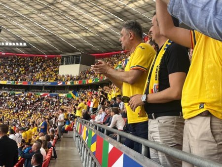 Premierul Marcel Ciolacu: Mandru sa fiu alaturi de echipa nationala a Romaniei si de suporteri