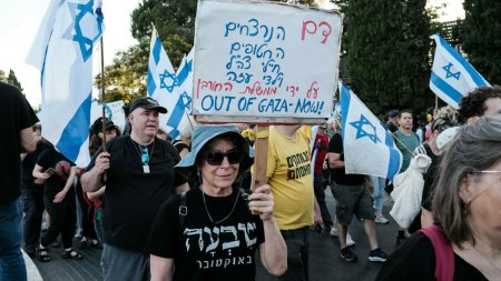 Protest in Israel. Mii de oameni au manifestat impotriva guvernului lui Benjamin Netanyahu la Ierusalim