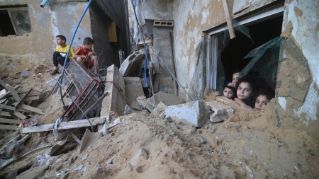Oficial <span style='background:#EDF514'>UNICEF</span>: Israel si Hamas sunt deconectate de suferinta copiilor din Gaza. Oamenii inca scuza cumva atacurile