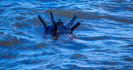 Pericol iminent la Marea Neagra: minele marine reprezinta un risc fatal pentru proiectul Neptun Deep