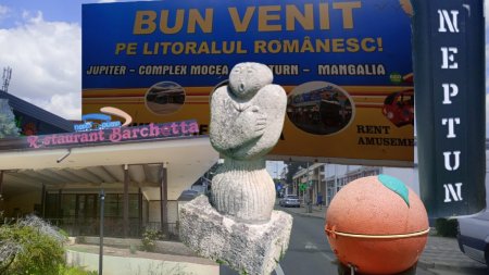 Bun venit pe litoralul romanesc: Ruinele si jegul de la Neptun