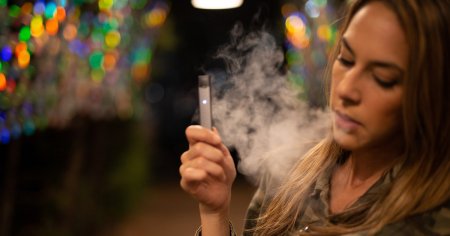 Romania interzice publicitatea pentru tigarile electronice si alte alternative de nicotina. Ce schimbari aduce noua lege