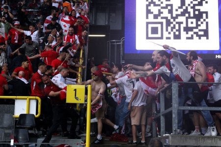 Bataie generala intre fani la Turcia - Georgia » Primele violente pe un stadion de la EURO 2024