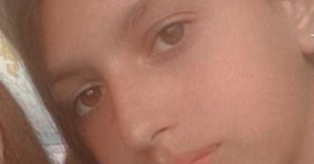 Fata de 13 ani, data disparuta dupa ce a plecat de acasa si nu a mai revenit. Este cautata de politisti