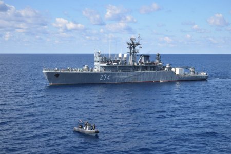 Romania va prelua, pentru sase luni, comanda unei grupari navale NATO din Marea Mediterana