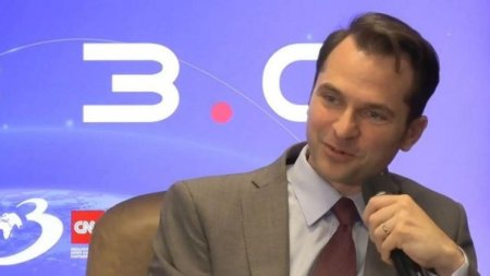 Sebastian Burduja, la Conferinta RO 3.0: Proiectele noastre de investitii vor insemna peste 60 de miliarde de euro, impact in economie, locuri de munca, dezvoltare