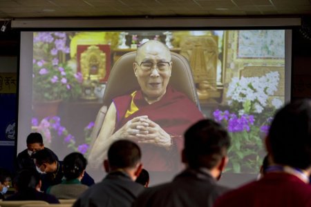 China sustine ca Dalai Lama trebuie sa-si corecteze temeinic opiniile sale politice