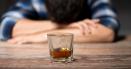 Cel putin 36 de oameni au murit in India dupa ce au consumat bauturi alcoolice ilegale, amestecate cu metanol