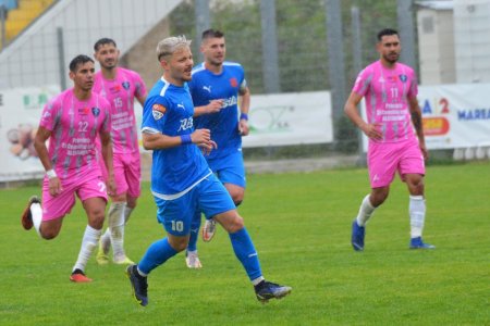 Rasturnare incredibila » L-a refuzat in ultima clipa pe Dorinel Munteanu si a semnat cu alta echipa din Superliga!