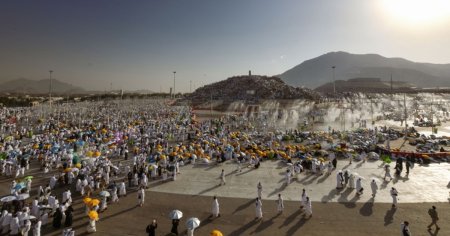 Peste 1.000 de pelerini au murit la Mecca pe fondul temperaturilor de peste 50 de grade Celsius. Egiptul a format o celula de criza