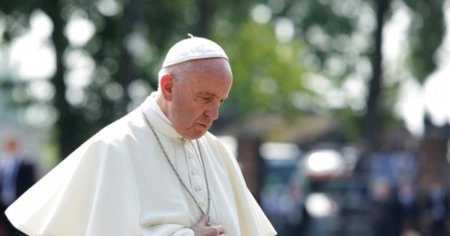 Papa Francisc, acuzat de limbaj ofensator la adresa comunitatii LGBTQ