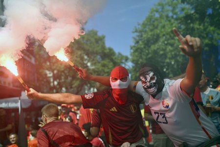 Belgienii au pornit haosul in Koln, inainte de meciul cu Romania » Imagini spectaculoase in centrul orasului: ce raspuns au avut pentru mesajele romanilor