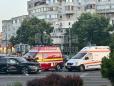 Ambulanta SMURD aflata in misiune, implicata intr-un accident in Constanta. Trei persoane ranite