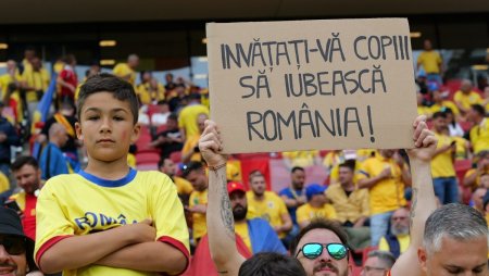 Mesajul unui suporter roman aflat pe stadion la meciul Belgia – Romania a devenit viral pe internet