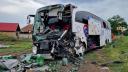 Accident grav, in Sibiu, intre un autocar in care se aflau 57 de persoane si un TIR. Nu se cunoaste numarul total de victime