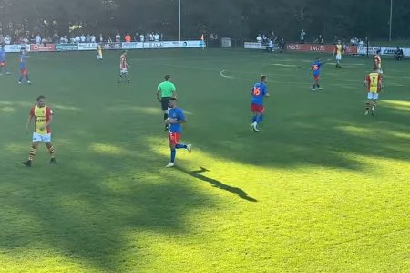 FCSB se distreaza acum in primul amical din Olanda » Ste<span style='background:#EDF514'>FANE</span>scu a dat primul gol in ros-albastru