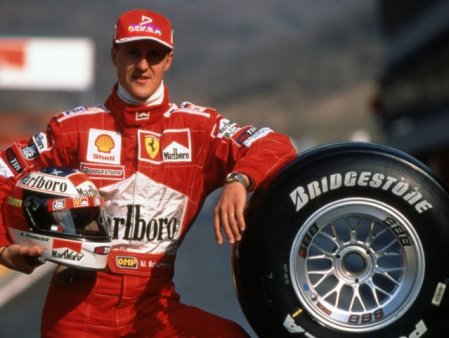 Politia germana a arestat doi barbati care au incercat sa santajeze familia pilotului de Formula 1 Michael Schumacher