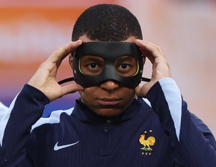 Mbappe vrea sa joace impotriva Poloniei, spune Deschamps