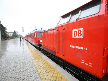 La Euro 2024, Deutsche Bahn e un adversar redutabil pentru fotbal, dar macar berea curge valuri prin vagoane. Fanii calatori au dat pe gat 44.558 litri de bere, dublul volumului obisnuit, in primele 6 zile