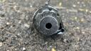 Caz socant in Giurgiu: Un barbat care a gasit o grenada pe camp a dus-o acasa cu masina