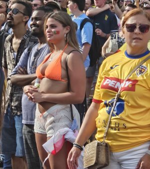 Romania are cele mai sexy sustinatoare! Imagini de senzatie surprinse in fan zone-ul din Frankfurt