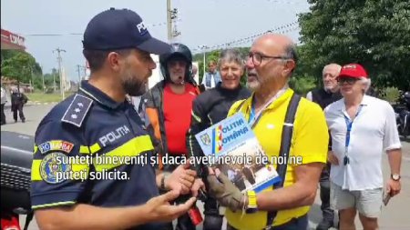Grup de <span style='background:#EDF514'>MOTOCICLISTI</span> straini, oprit de politistii din Hunedoara. Care a fost motivul. Sa fie prudenti