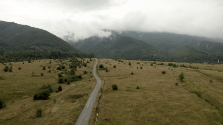 Imagini de o frumusete salbatica: 1.400 de kilometri de Via Transilvanica intr-o jumatate de ora