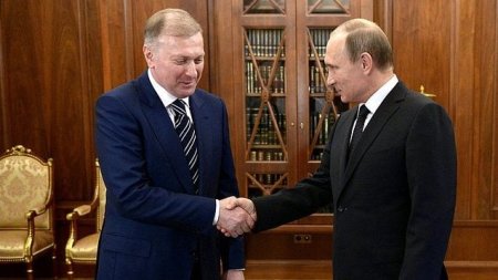 Un oligarh cecen apropiat de Vladimir Putin a dat la schimb statiunea sa de lux din Italia in schimbul unei mine de aur din Kirgizstan
