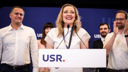 Elena Lasconi nu a primit puterea totala la Congresul USR. Cine sunt cei 24 care vor conduce partidul