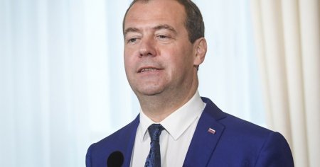 Dmitri Medvedev, fostul presedinte al Rusiei: SUA cred ca au castigat Razboiul Rece, dar acum sunt pe punctul de a-l pierde