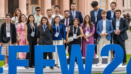Tinerii romani isi fac vocea auzita in fata liderilor politici la Forumul European de la Wachau