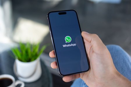 Ce pot face utilizatorii de WhatsApp pe iPhone dupa cel mai recent update al aplicatiei?