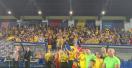 Tricolorii, asteptati de aproximativ de 500 de fani la Mogosoaia. Suporterii au scandat: „Edi, nu pleca”