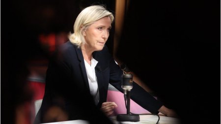 Marine Le Pen refuza sprijinul Kremlinului si spune ca e 