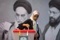 Iranienii voteaza in turul doi al alegerilor prezidentiale, pe fondul unei apatii generalizate