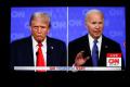 Joe Biden reduce distanta fata de Donald Trump in statele indecise - sondaj Bloomberg