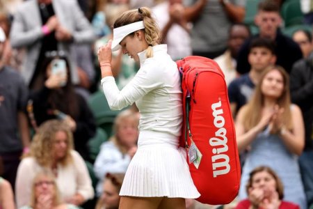 Anna Kalinskaya, abandon in <span style='background:#EDF514'>LACRIMI</span> » Elena Rybakina merge in sferturile de la Wimbledon
