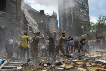 Atacul asupra orasului Kiev. Primarul anunta o zi de <span style='background:#EDF514'>DOLIU</span>