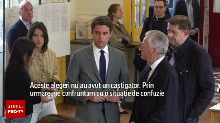 Emmanuel Macron va astepta ca apele sa se limpezeasca in Parlament, inainte de a desemna un nou premier