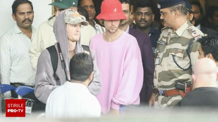 Justin Bieber a cantat la cea mai recenta petrecere de dinaintea <span style='background:#EDF514'>NUNTII</span> a familiei Ambani din India. FOTO
