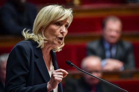 Marine Le Pen este vizata de o procedura judiciara cu privire la o presupusa finantare ilegala a campaniei sale prezidentiale din 2022
