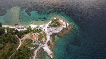 Insulele din Grecia raman fara apa. Restrictii in Thassos si in alte destinatii turistice: Rezervoarele noastre de suprafata sunt goale