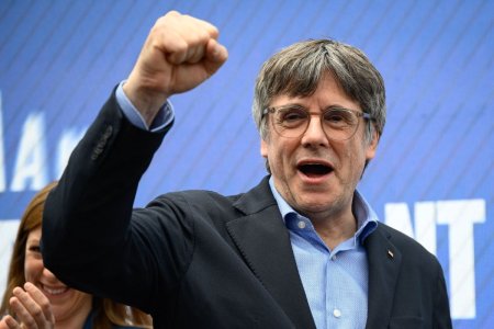 Justitia spaniola a clasat dosarul de terorism pe numele lui Carles Puigdemont. Fostul premier catalan nu a scapat inca de problemele cu legea